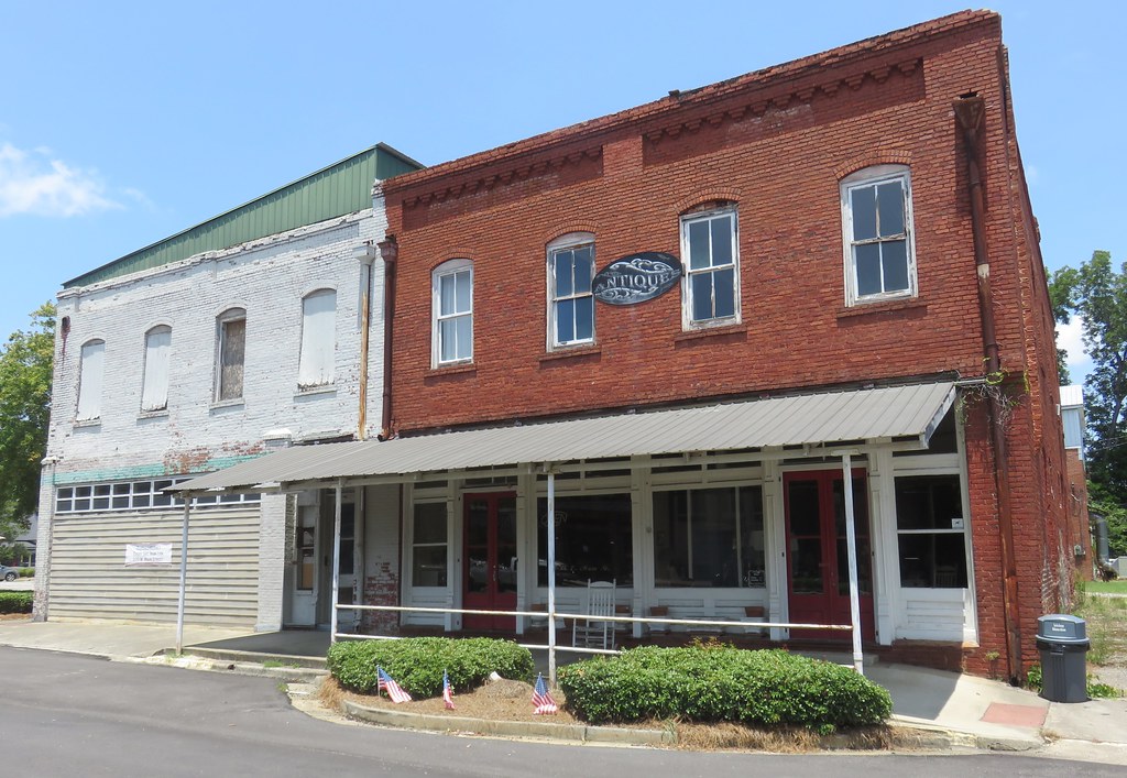 Storefront Building (Gibson, Gibson, is a… Flickr