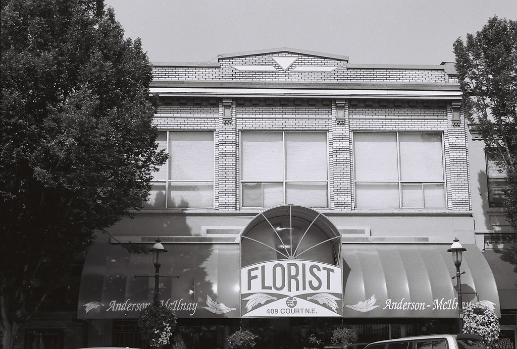 Florist Salem. Nikon F65. Ilford Pan F Plus 50 35mm B&W fi… Flickr