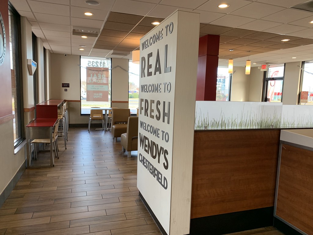 Wendy's interior a photo on Flickriver