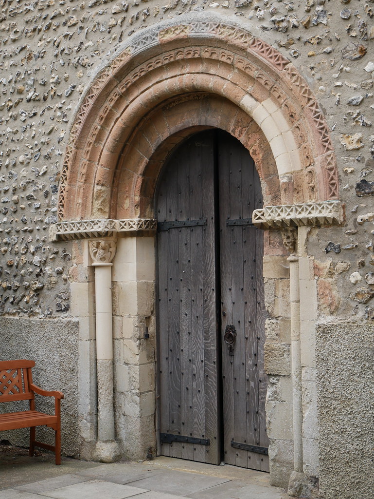 Crowmarsh Gifford St Mary Magdalene The west door. Dubris Flickr