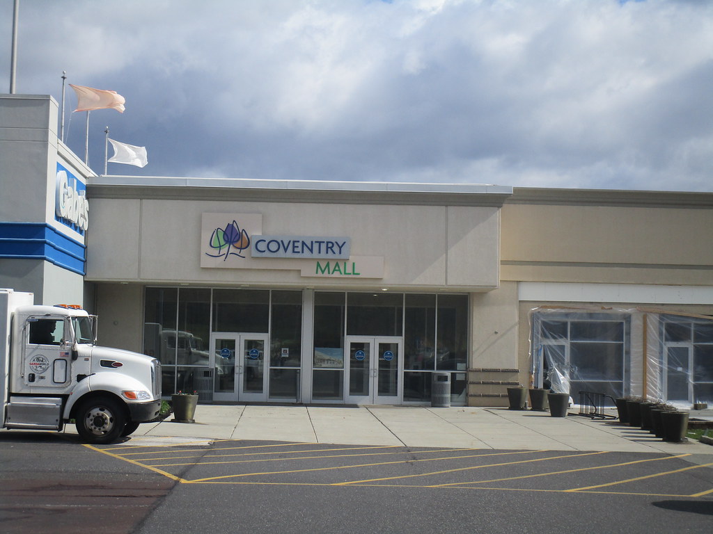 Coventry Mall Pottstown, PA. April 2022. … Flickr