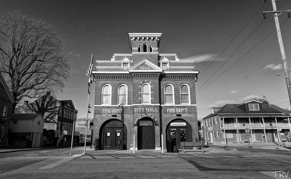 Old City Hall Built in 1906 in Hermann, Missouri this buil… Flickr