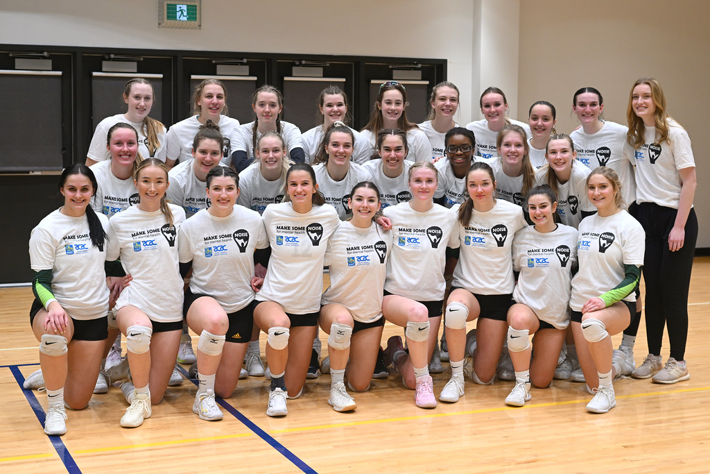 Queens Volleyball vs Ambrose Jan 20, 2023 Flickr