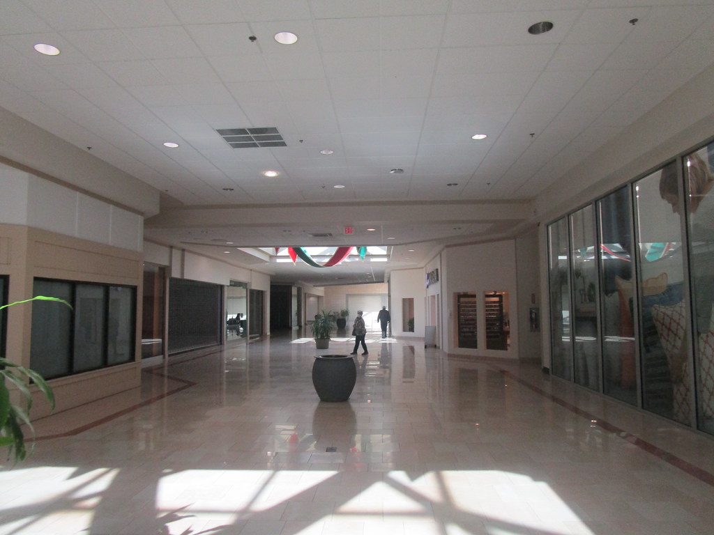 Coventry Mall Pottstown, PA. April 2022. … Flickr