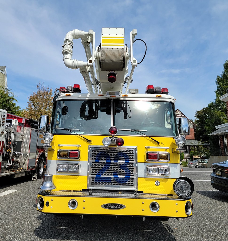 Media PA Fire Co Snorkel 23 2002 Pierce 85foot Snorke… Flickr
