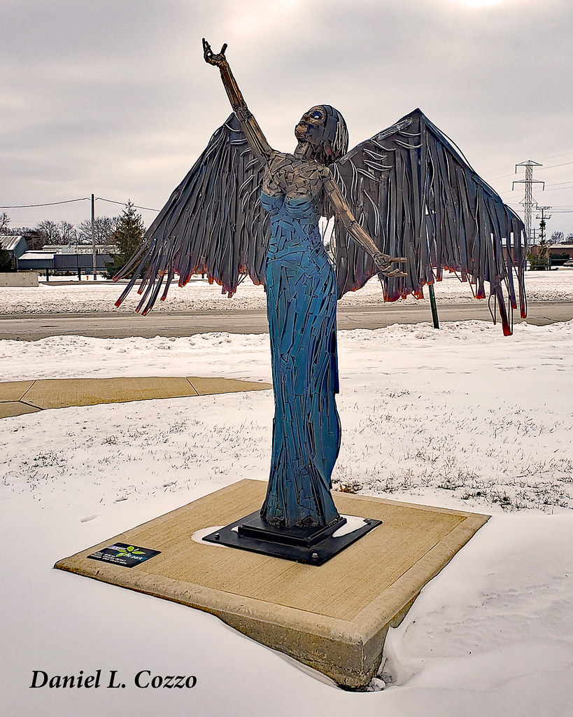 Angel Statues in RB&W District Park. Rock Falls, IL. Dan Flickr