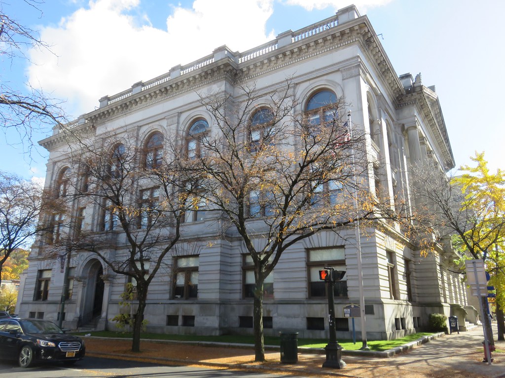 Rensselaer County Courthouse (Troy, New York) Built in 189… Flickr