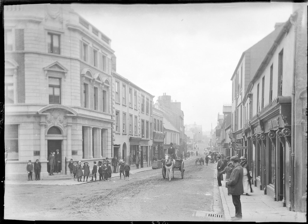 SCAMPS and SCALLYWAGS STANDING on SLIGO STREET O'Connell S… Flickr