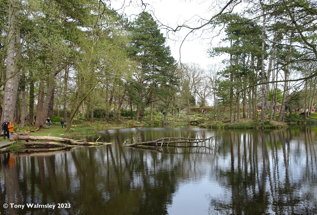 Ellerker House Gardens Ellerker House Gardens are situated… Flickr