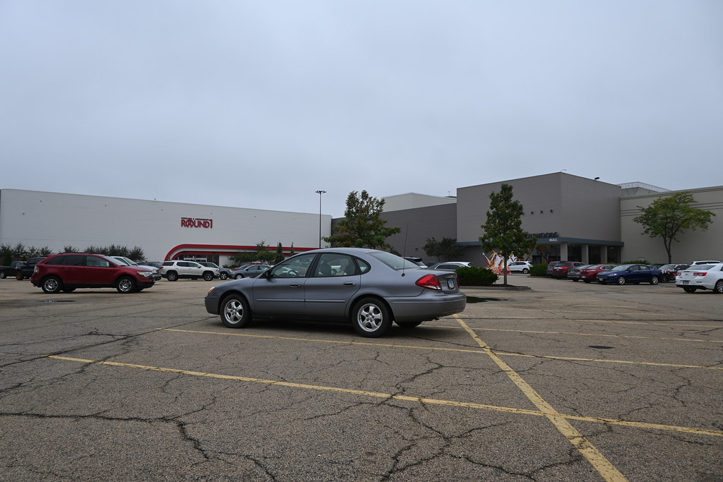Room Place Northwoods Mall Peoria IL Former Macy's origina… Flickr