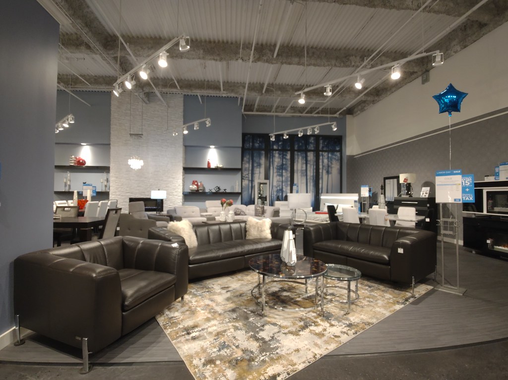 Room Place Northwoods Mall Peoria IL Former Macy's origina… Flickr