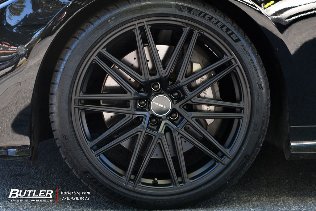 Mercedes E400 with 20in Vossen CV10 Wheels and Michelin Pilot Sport 4S