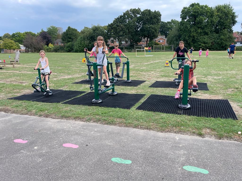 Gym Equipment Installer, UK Beactive Gyms Ltd works as an … Flickr