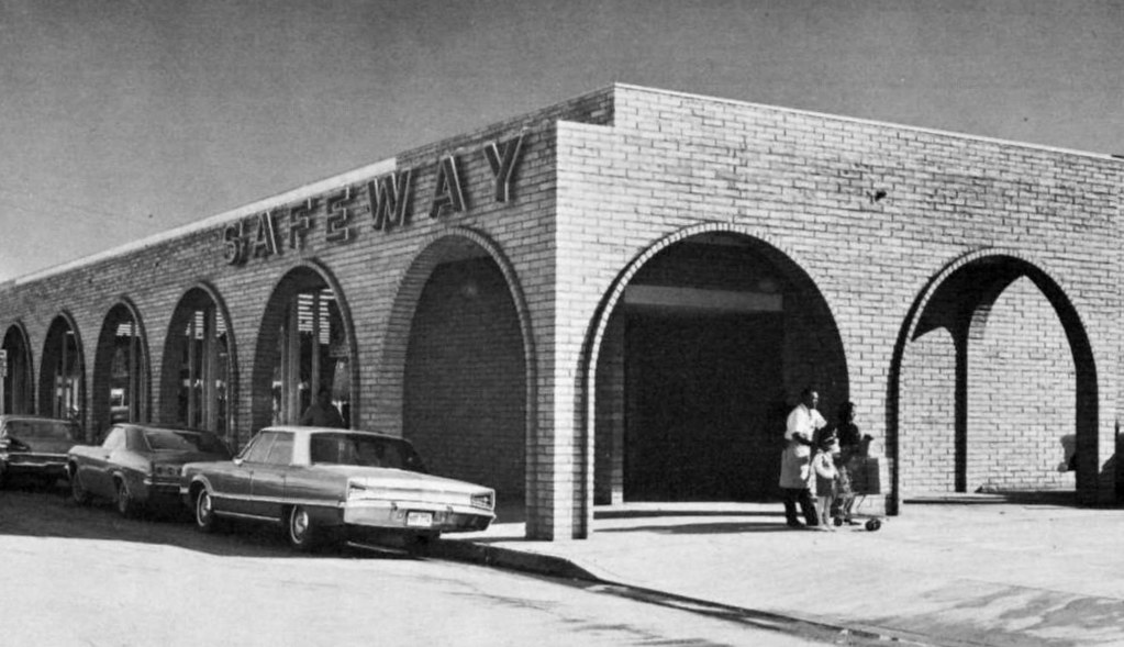 Safeway Calexico,CA Safeway located at 244 East 3rd St. in… Flickr