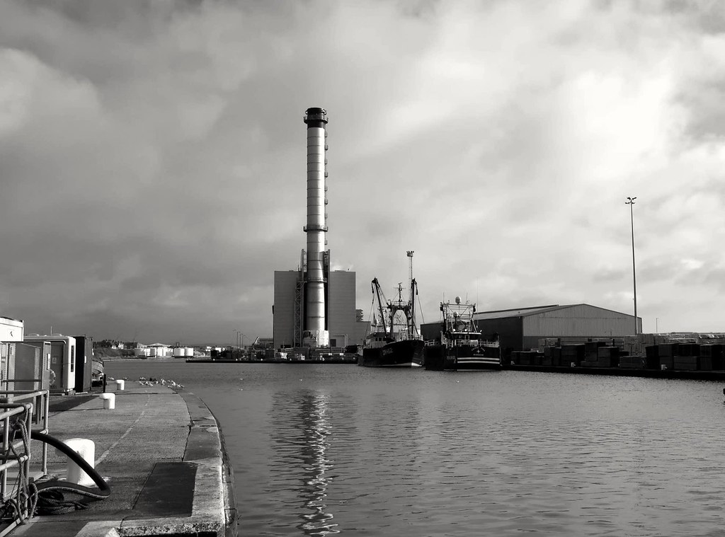 Southwick Ship Canal Southwick Ship Canal with Shoreham Po… Flickr