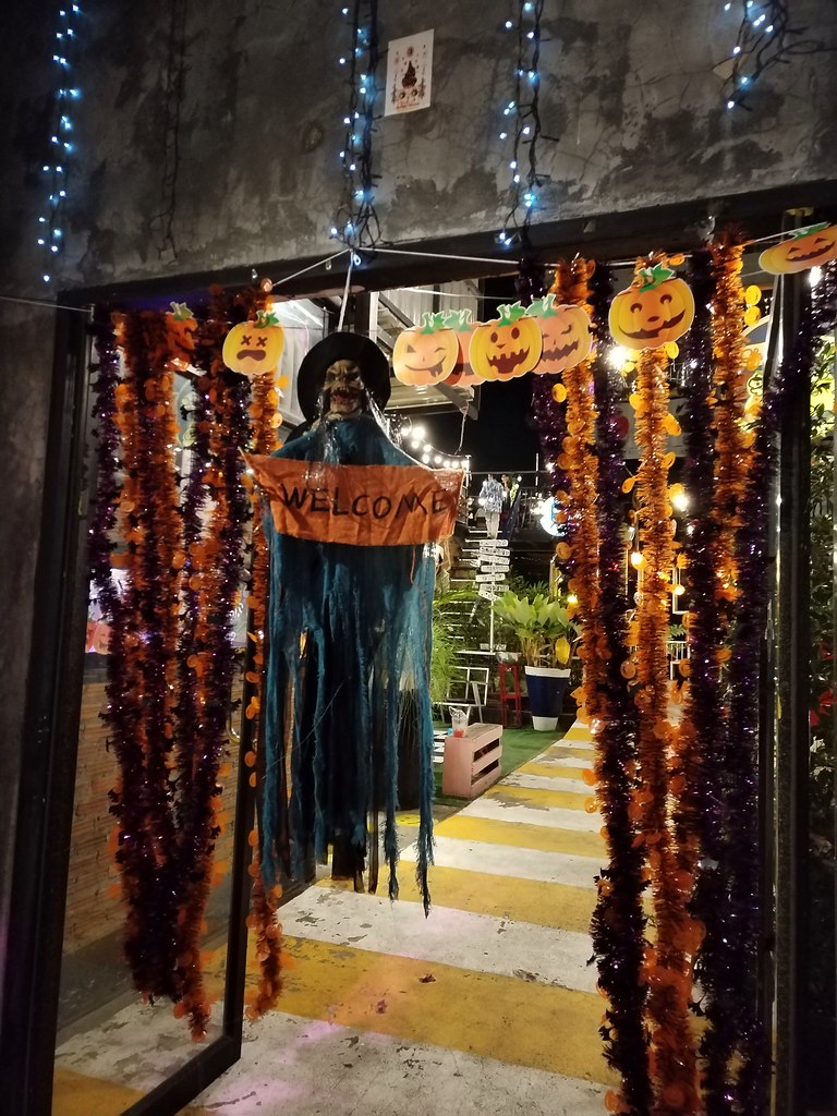 Halloween in Thailand Rayong wah kuan chee Flickr