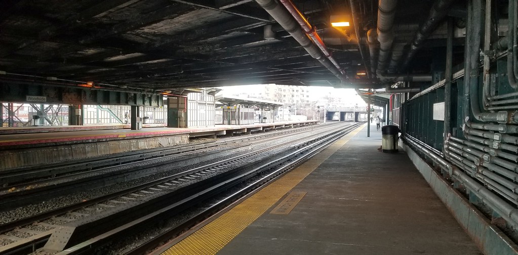 LIRR Woodside Station Elevated station at 61 Street built … Flickr