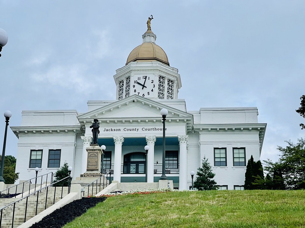 Historic Jackson County Courthouse in Sylva, North Carolin… Flickr