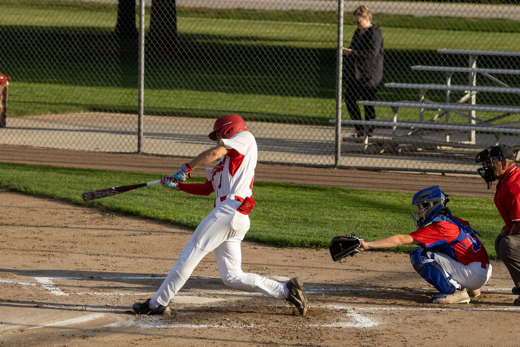 IMG_9614 Hortonville Varsity Fall Ball vs Hortonville JV F… Flickr