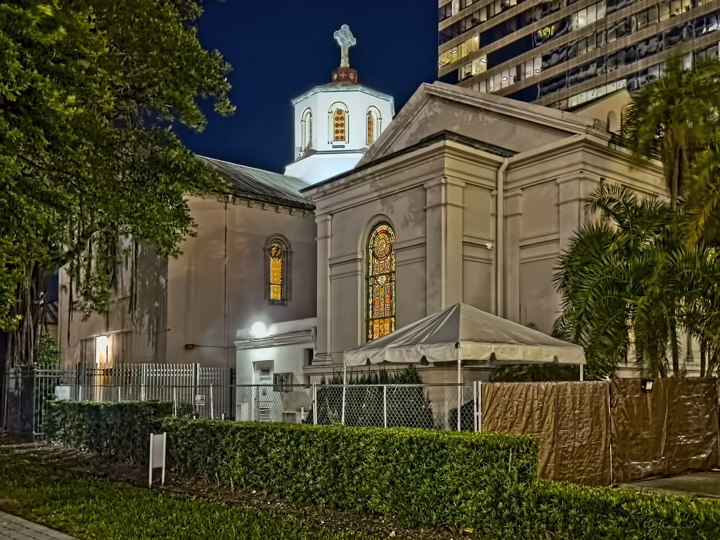First Miami Presbyterian Church, 609 Brickell Avenue, Miam… Flickr