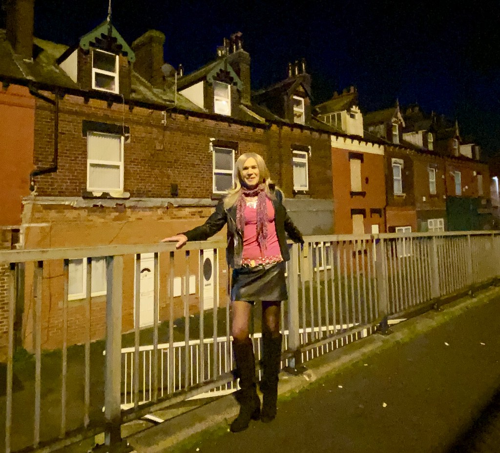 Walking home in Leeds It was a great night out in Leeds an… Flickr