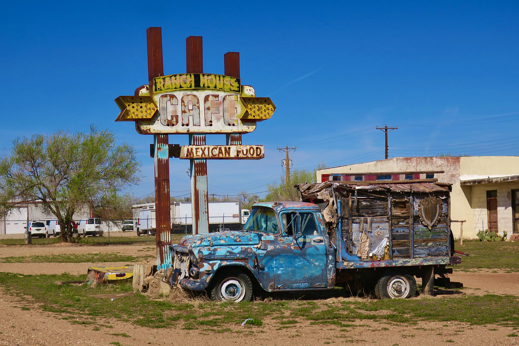 Ranch House Cafe, Tucumcari, NM Sign for the abandoned Ran… Flickr