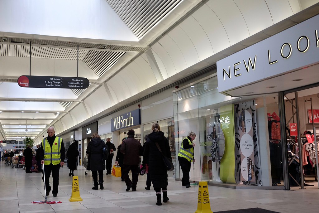 Cleaning crew... Cameron Toll, Edinburgh. Robert McNeill Flickr