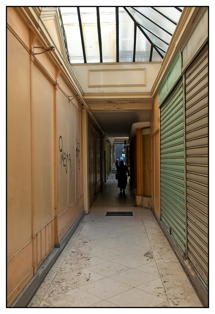 DSC_5933 , Passage Sainte Anne . 52 Rue Sainte Anne , Pari… Flickr