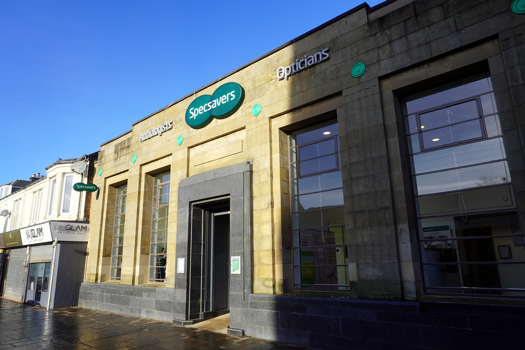 Bellshill town centre. Main street. boneytongue Flickr