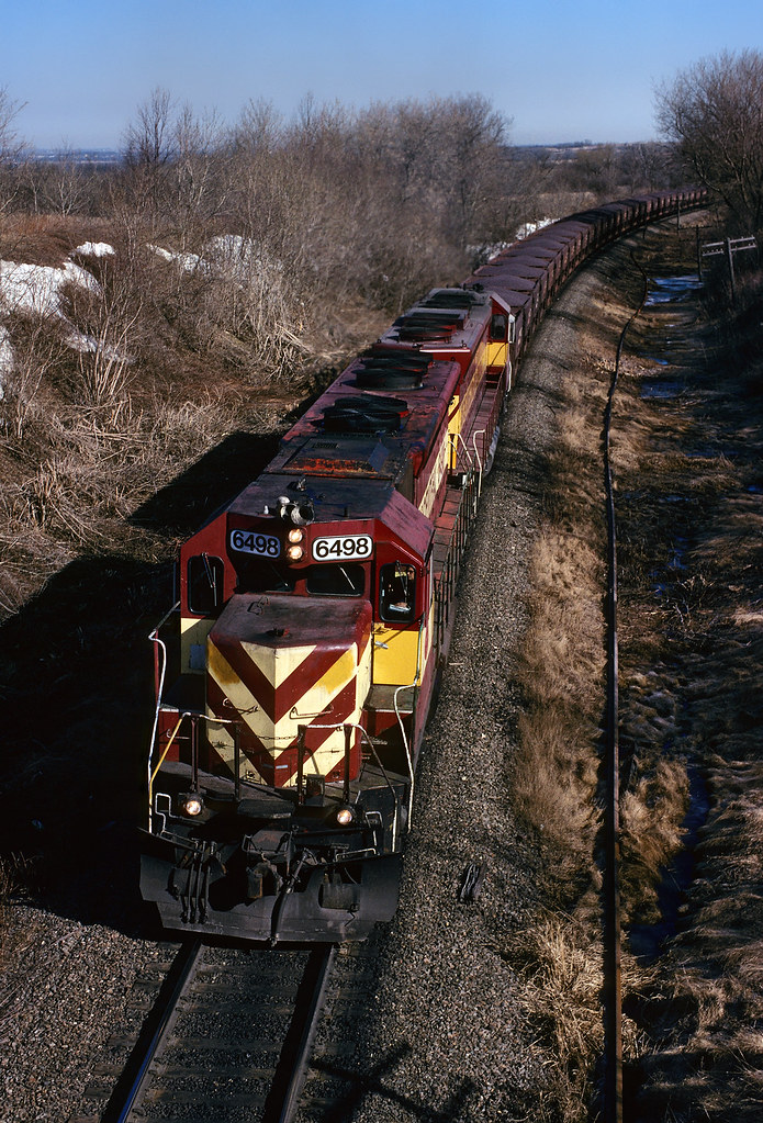 Allrail taconite at Byron With a pair of SD45s churning t… Flickr