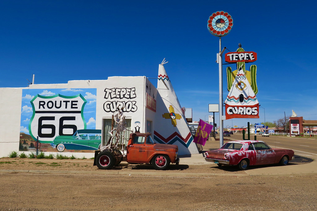 Teepee Curios, Tucumcari, NM Teepee Curios, 924 East Route… Flickr