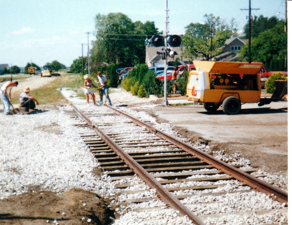 Rebuilding a former MONON Rwy. spur Francesville, IN. Flickr