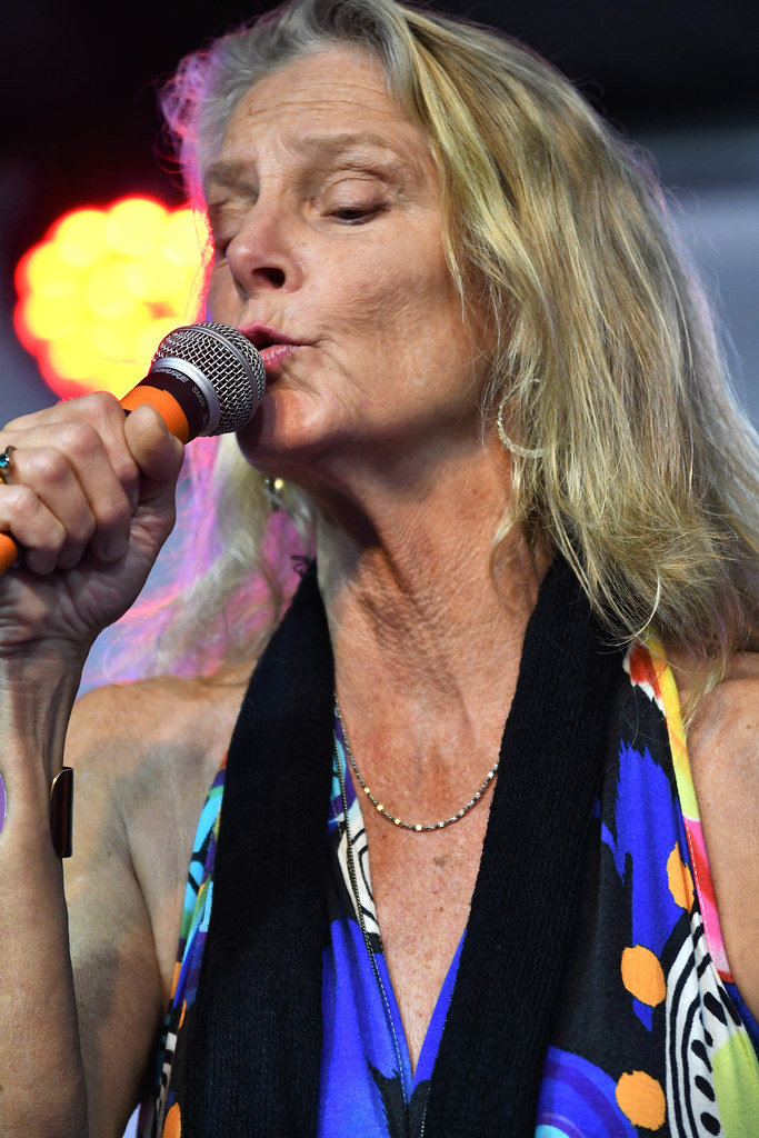 Paisley Craze Band Performing at Winterfest Food Truck & M… Flickr