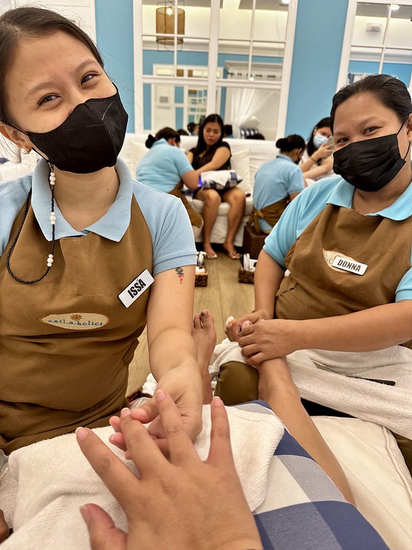 Time for some pampering at Nailaholics, SM City East Ortigas