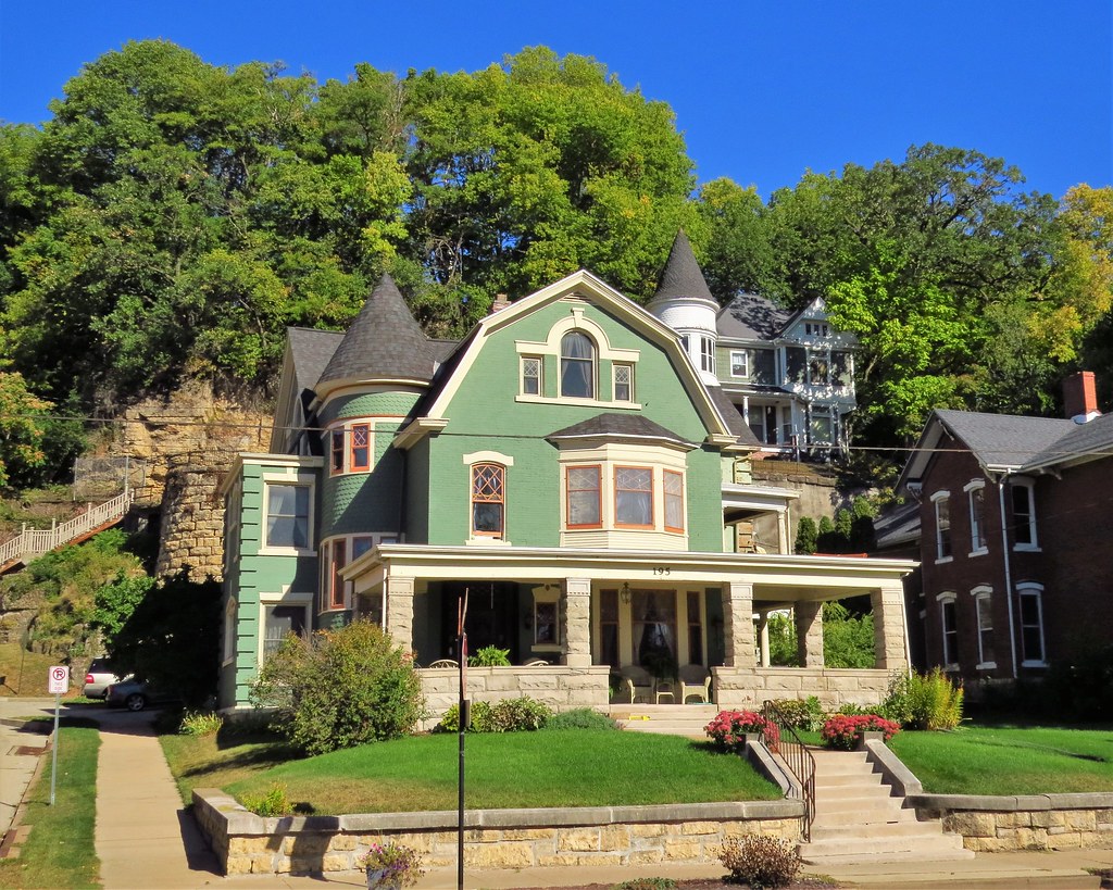 Dubuque StampferLawther House Dubuque, Iowa; the Queen A… Flickr