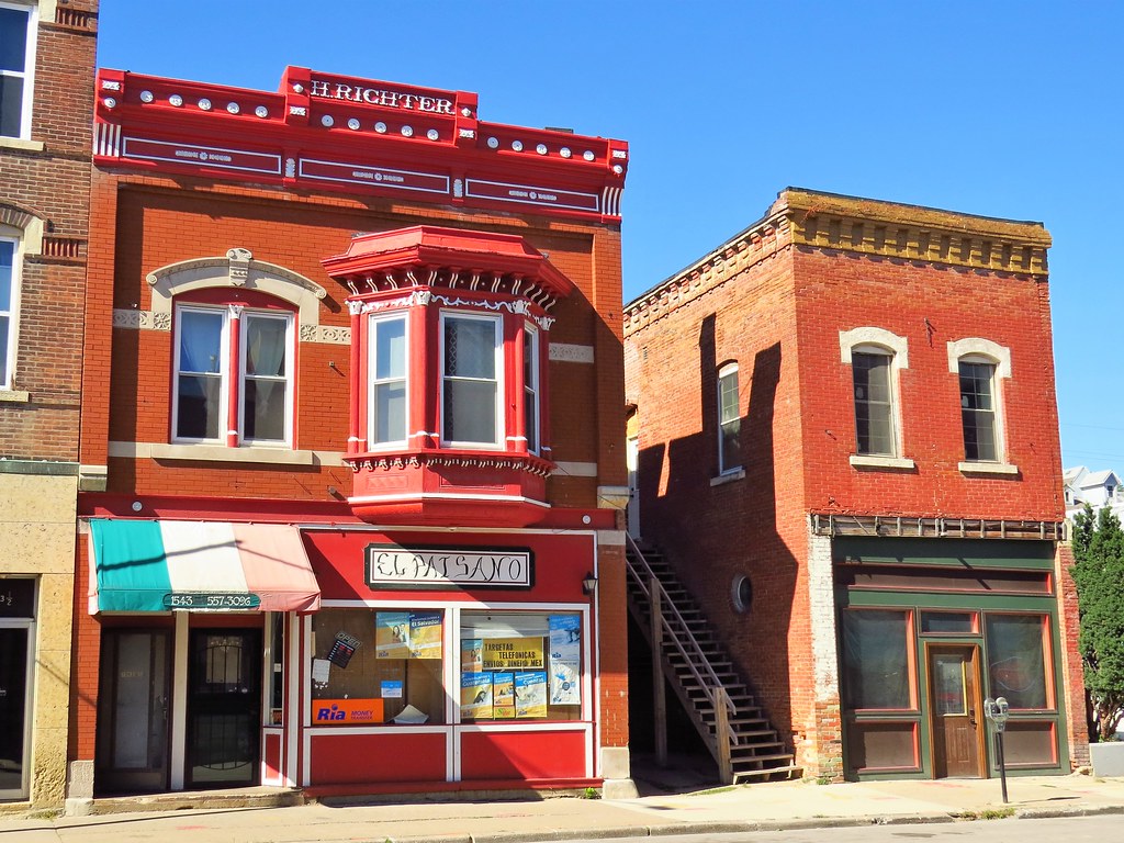 Dubuque Central Ave. Buildings Dubuque, Iowa; the H. Rich… Flickr