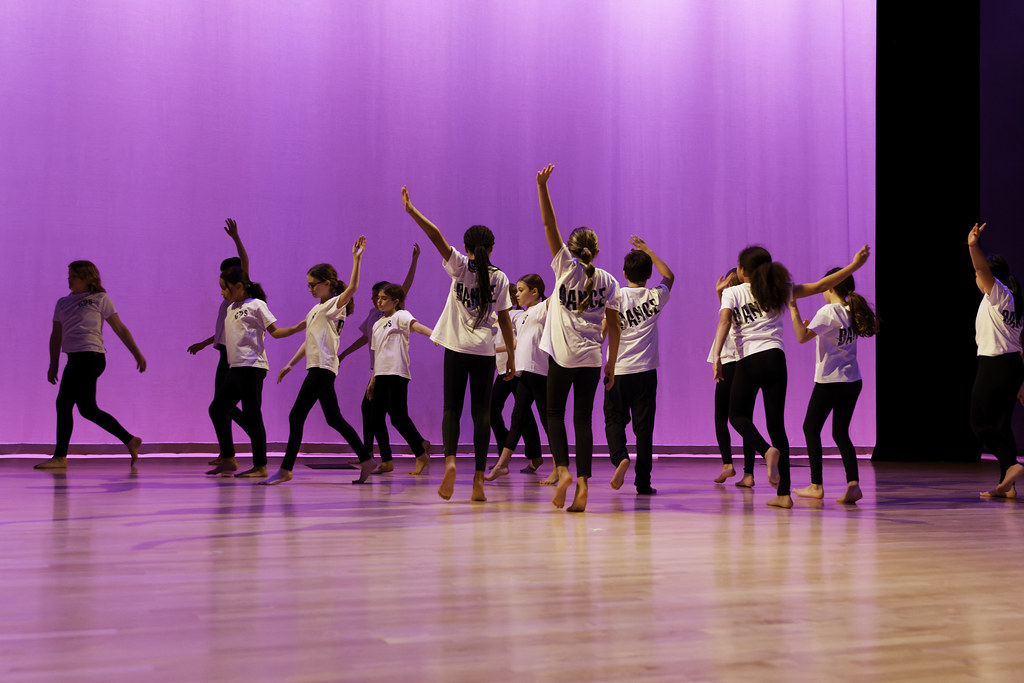 Middle School Winter Dance Showcase Day School Storyteller Flickr