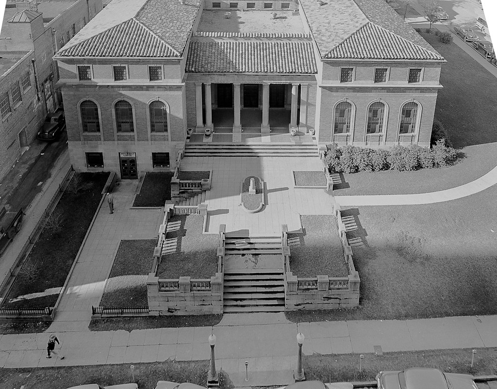 M151 Shreve Memorial Library (currently Shreveport Chamber… Flickr