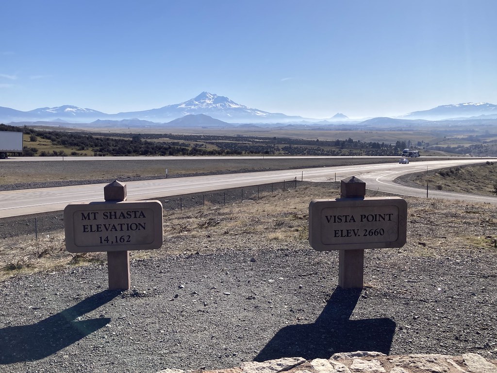 CA Yreka I5 Southbounf Mount Shasta Vista Point Flickr