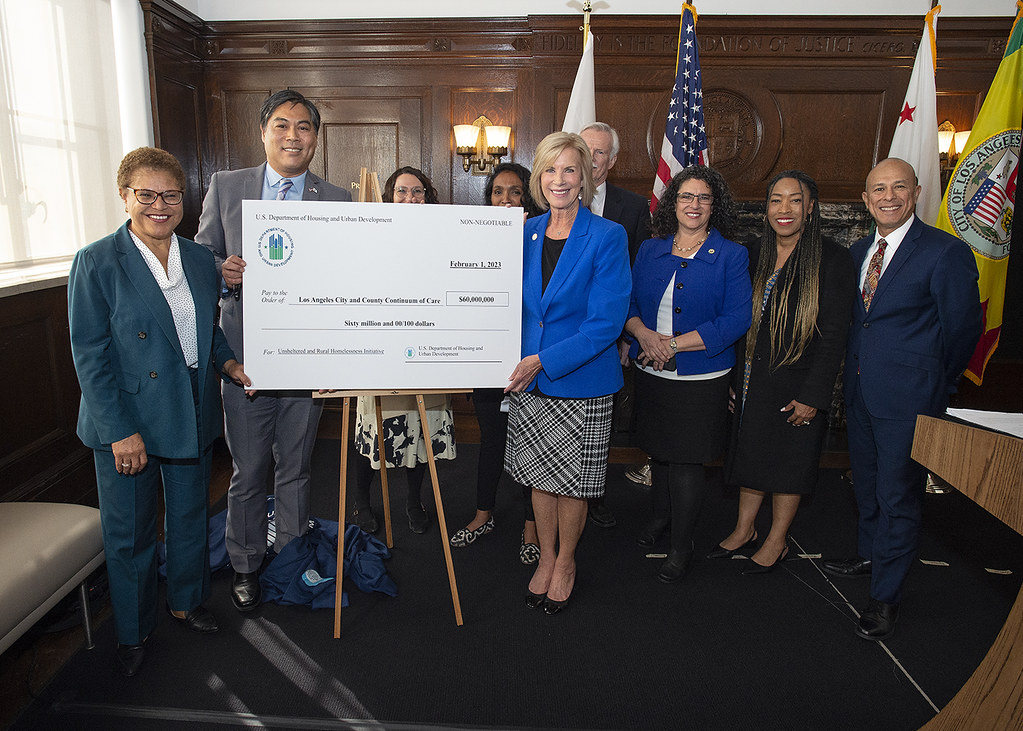 Mayor Bass and HUD officials Photo County of Los Angeles Flickr