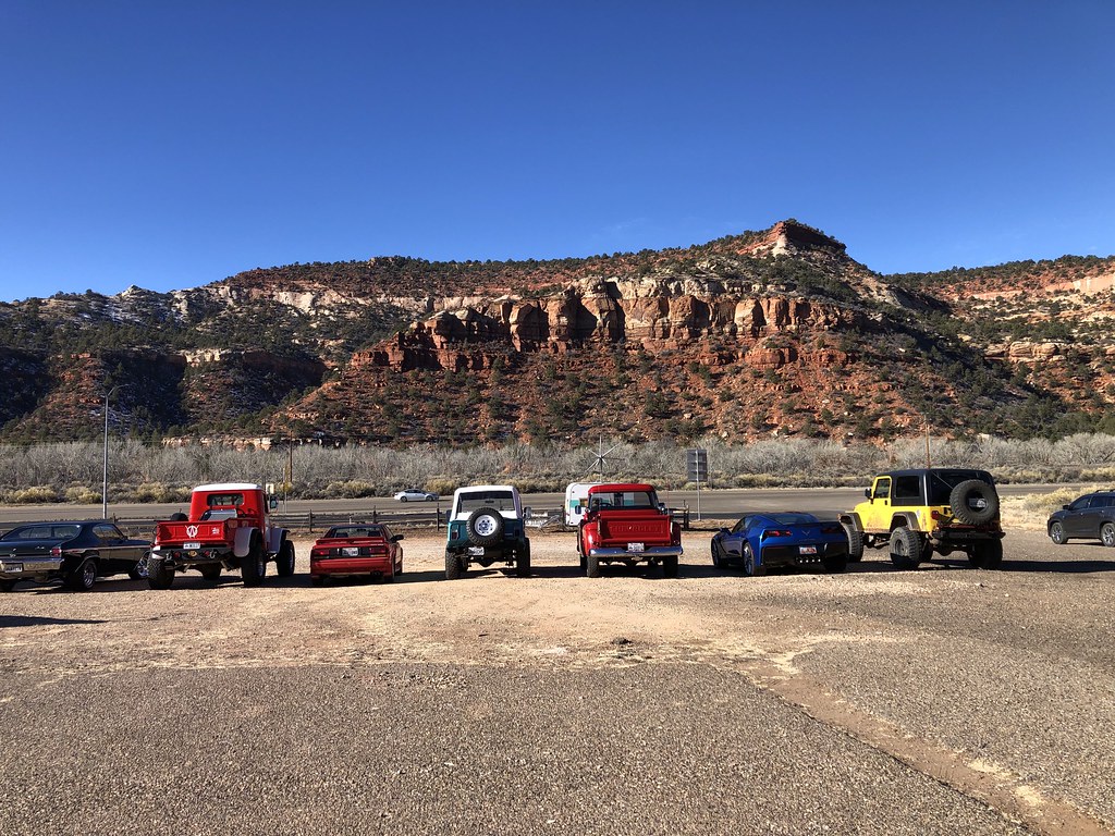 20221126T170951_01 Vehicles at Kanab Car Club Saturday mor… Flickr