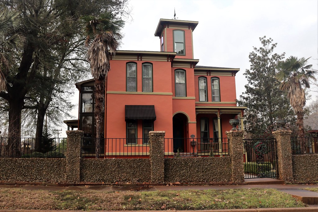 A. R. Howard House, (Palestine, Texas) The South Side Hist… Flickr