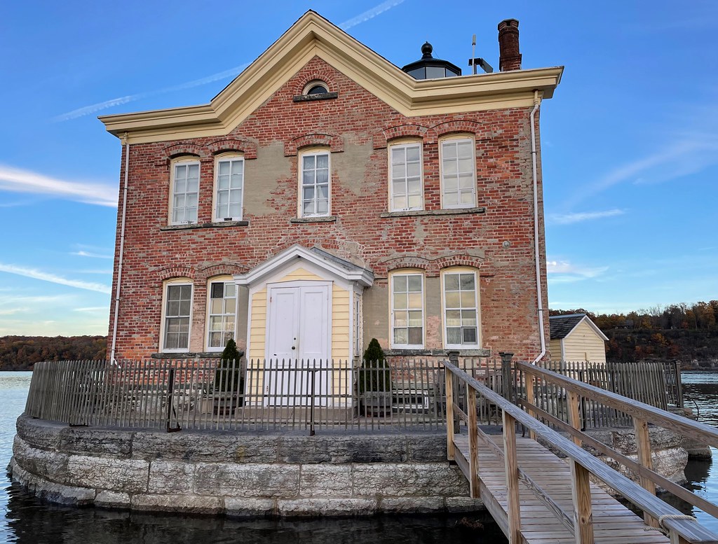 Saugerties Lighthouse (Saugerties, New York) Erected in 18… Flickr