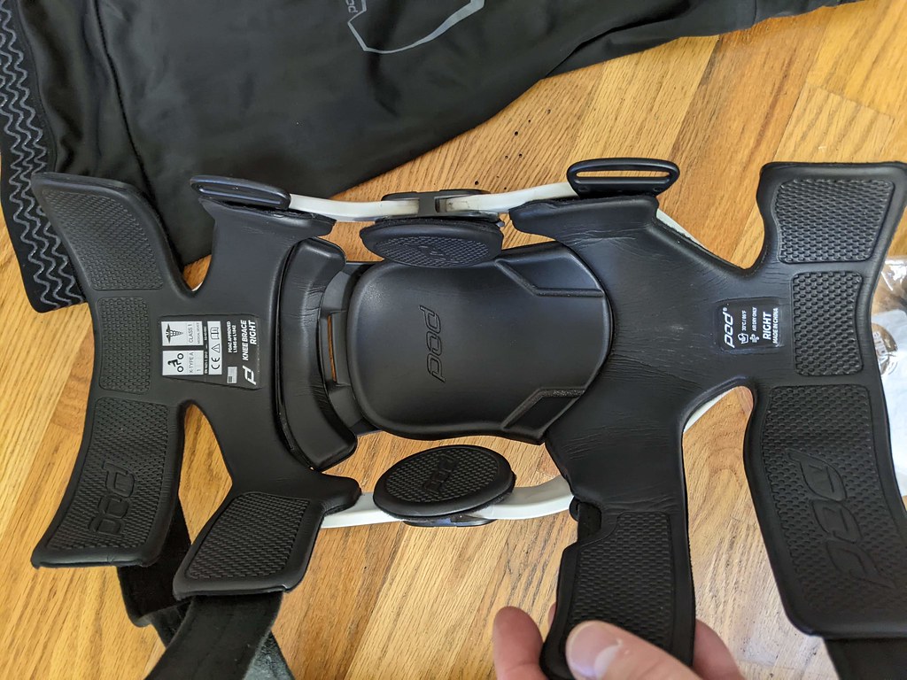 Sold [NC] POD K4 2.0 Knee Braces Adventure Rider