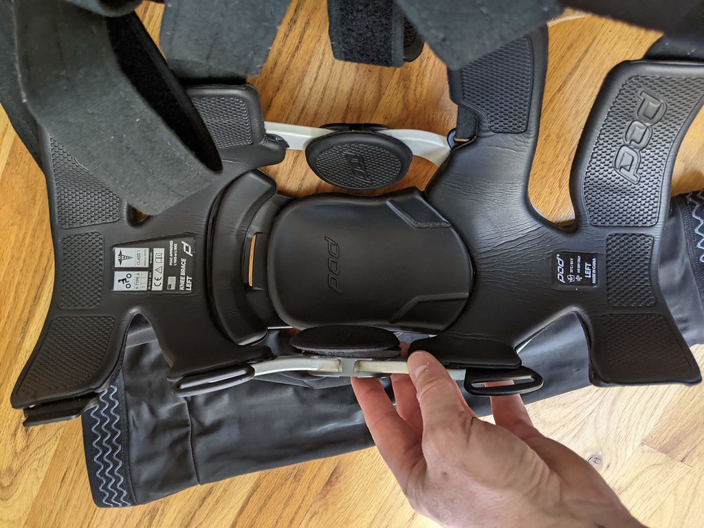 Sold [NC] POD K4 2.0 Knee Braces Adventure Rider