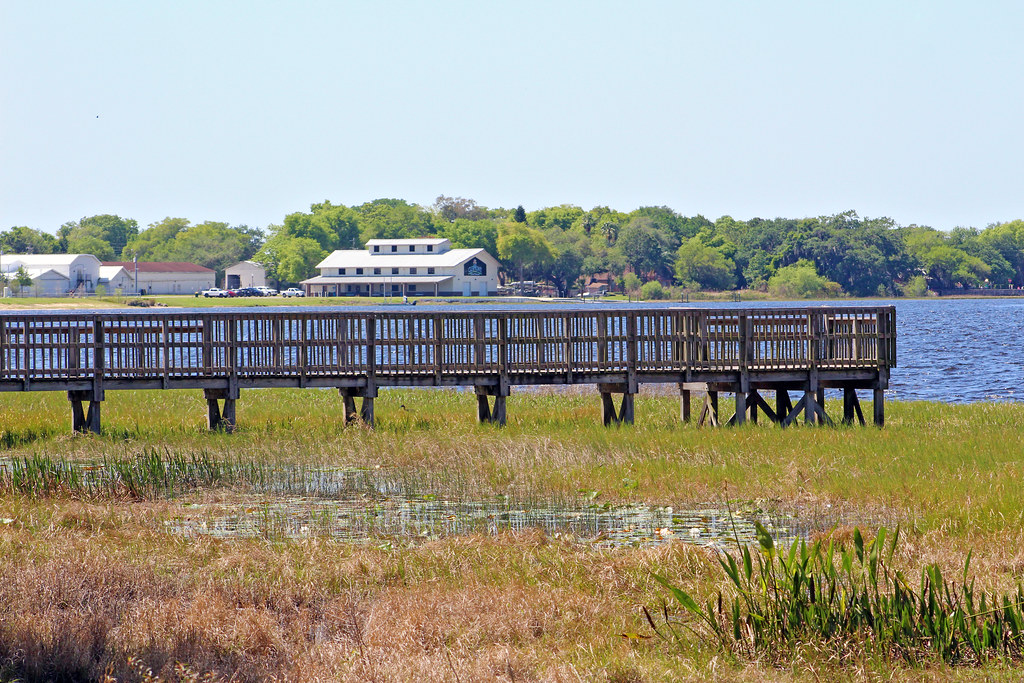 Lake Minneola from Waterfront Park, Clermont Pier in the l… Flickr