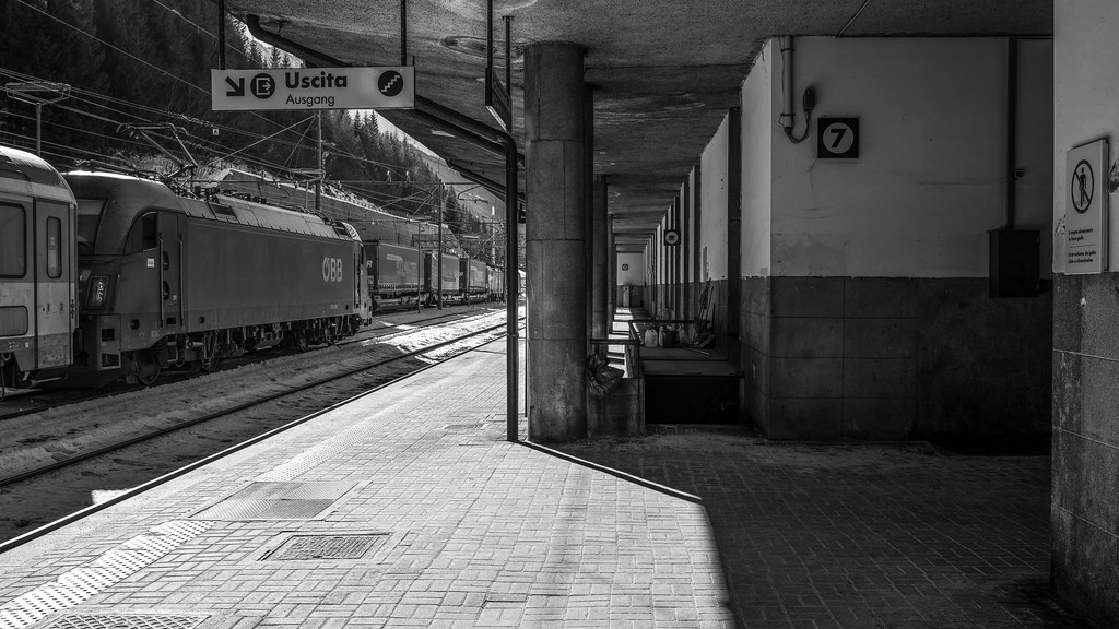 Uscita 1216 021 EC 83 München Hbf Bologna Centrale Brenn… Flickr