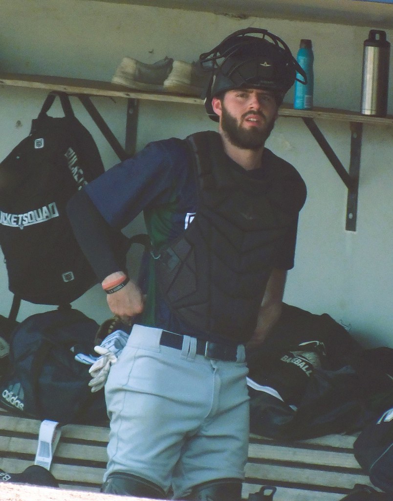 DSCF1196x College Catcher OfficerFrank66 Flickr