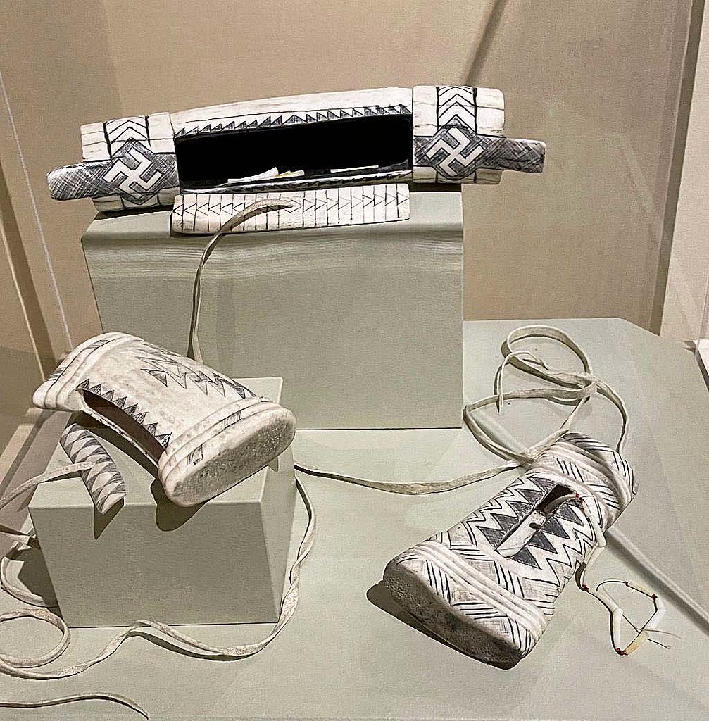 Indian Elkhorn Purses By Blake (b. 1944), Hupa/Yuro… Flickr