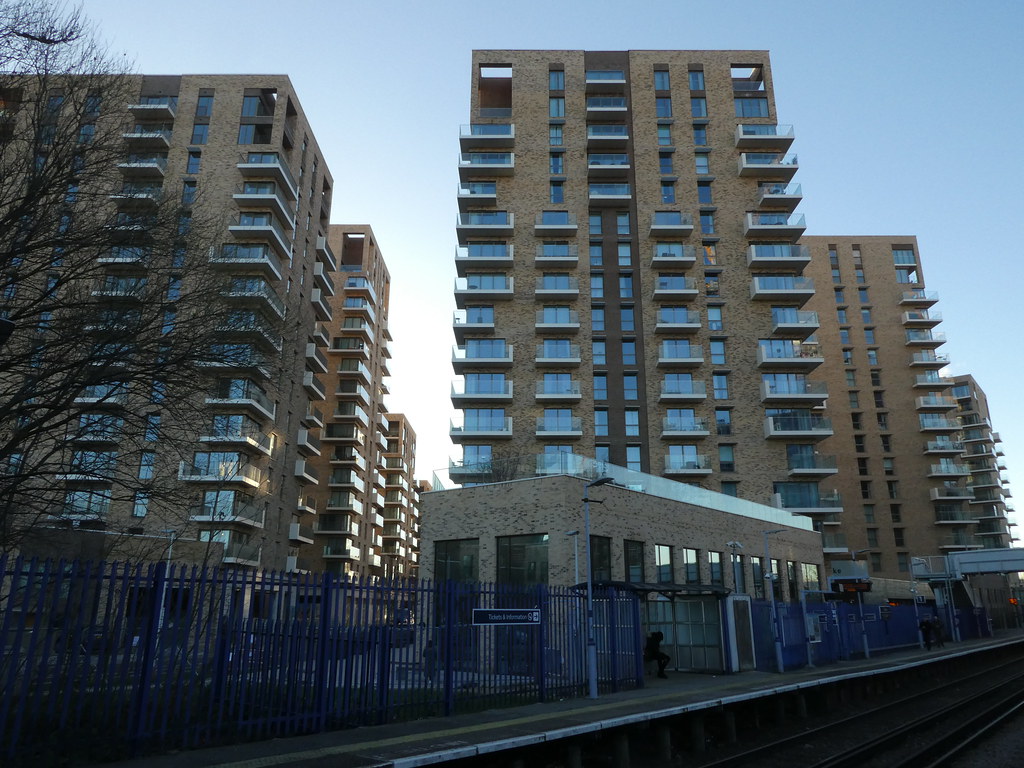 Kidbrooke Village £1bn regeneration Greenwich U/C Page 41